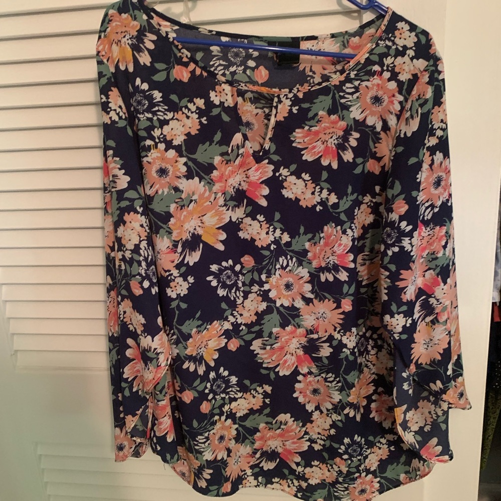 Floral tunic top